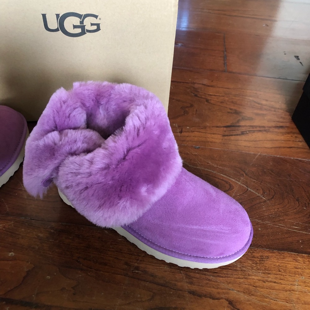 NIB UGG’s W Daelynn Bailey bow size7,8,10,11 - Picture 5 of 8